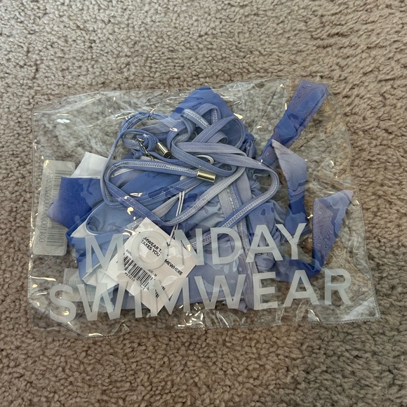 NWT Monday Swimwear bikini - Picture 2 of 7